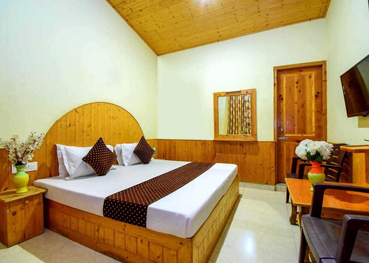 Oyo Flagship 82405 Cochin Hotel 3*